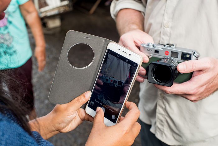 Disposable Cameras vs. Smartphones: Which Takes Better Photos